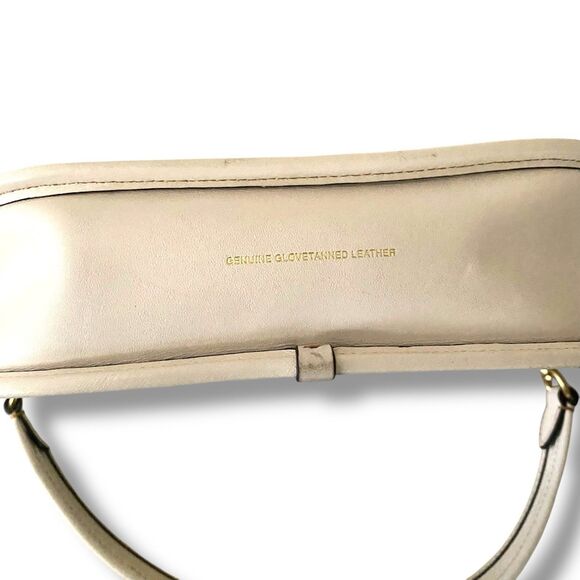 Coach Swinger Bag  20 Brass Chalk Glovetanned Leather Beige - Picture 5 of 10